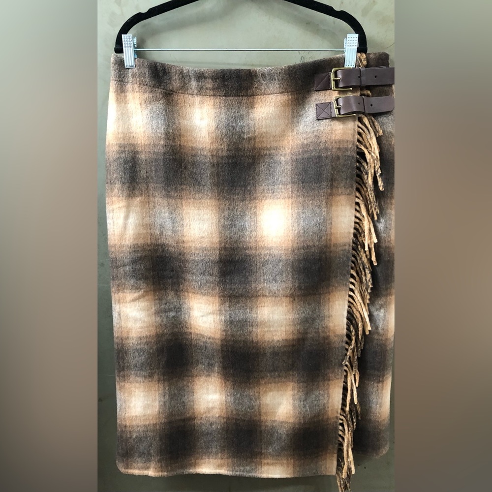 BANANA REPUBLIC WRAP SKIRT